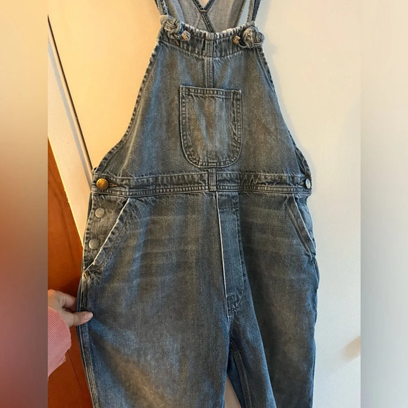 The Great. The Shop Overall in Iron Wash - Picture 5 of 9